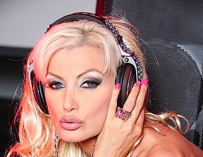 BrittanyAndrews/Pink Bikini DJ